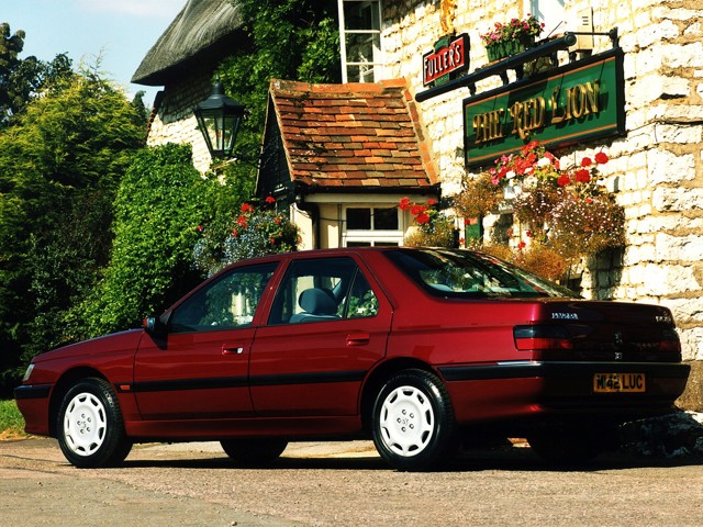 Peugeot 605 photo 6