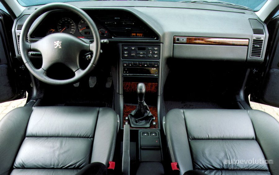 Peugeot 605 photo 11