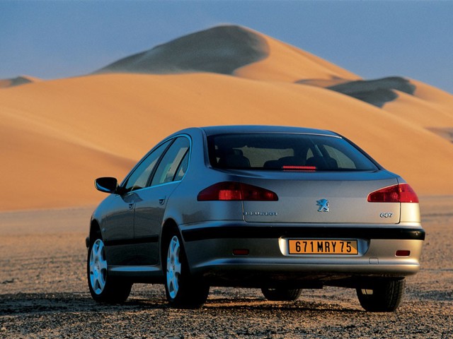 Peugeot 607 photo 6