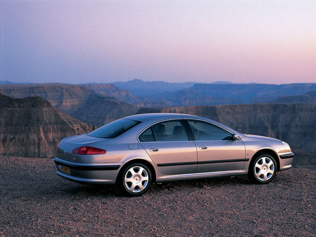 Peugeot 607 photo 12