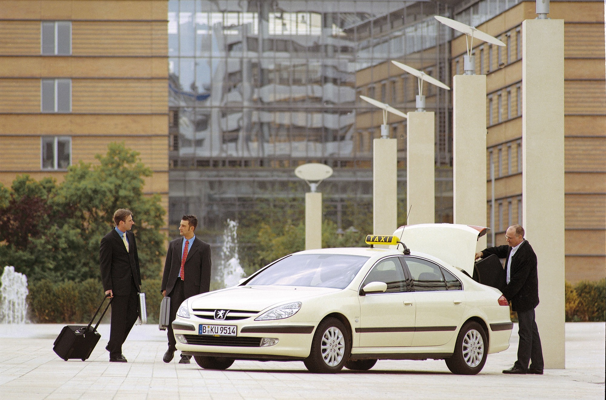 Peugeot 607 photo 34