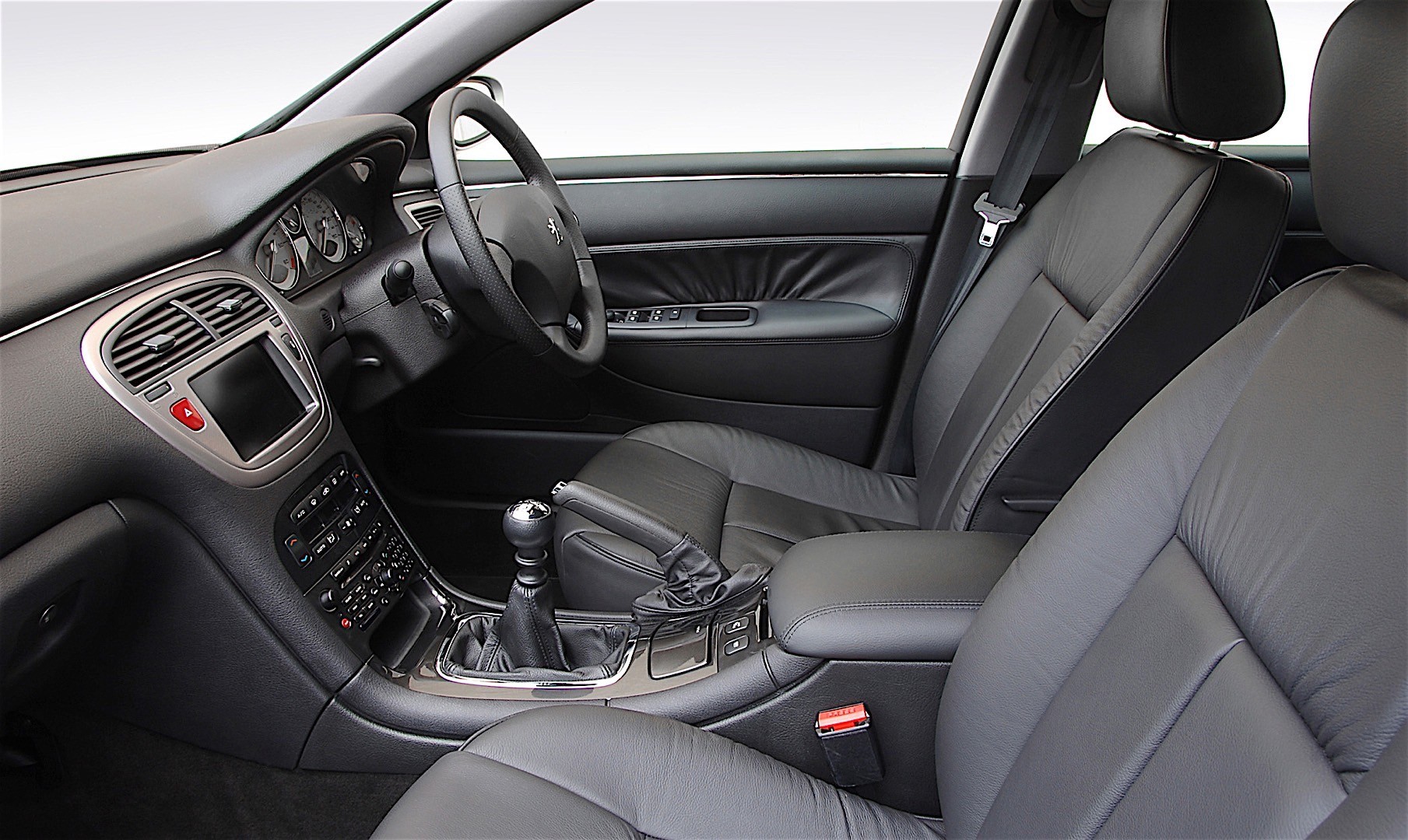 Peugeot 607 photo 62