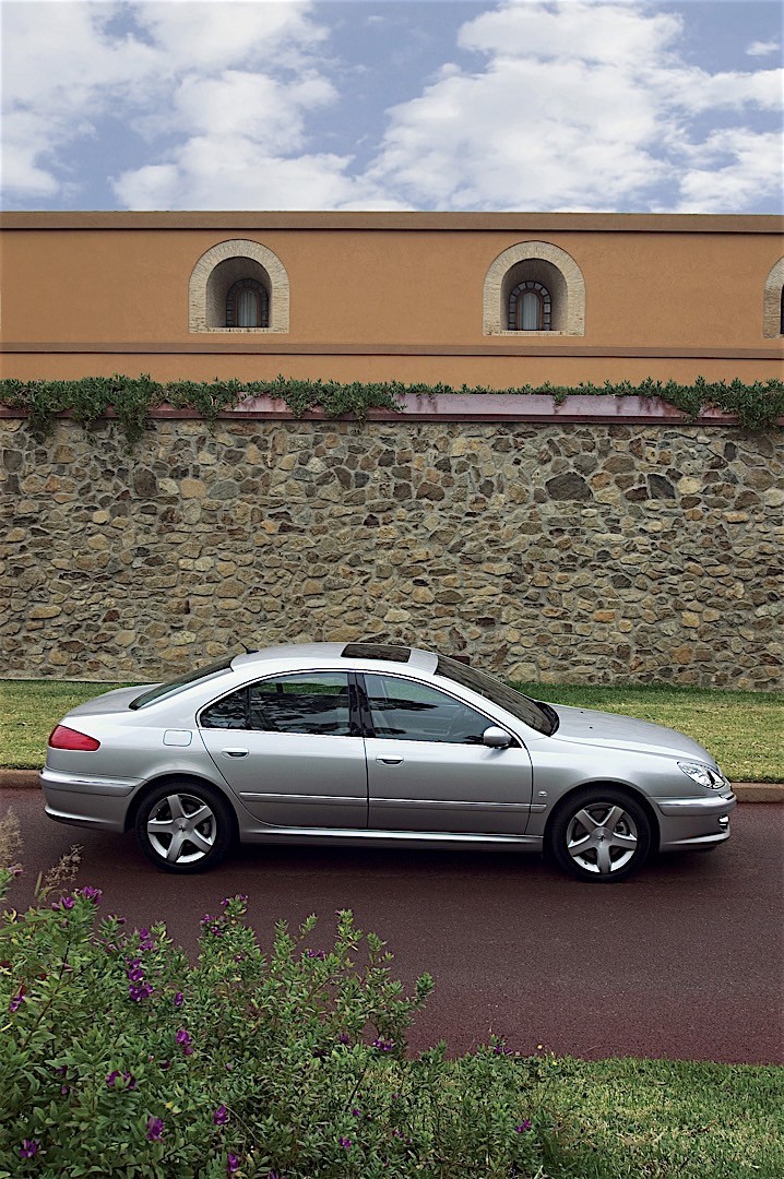Peugeot 607 photo 11