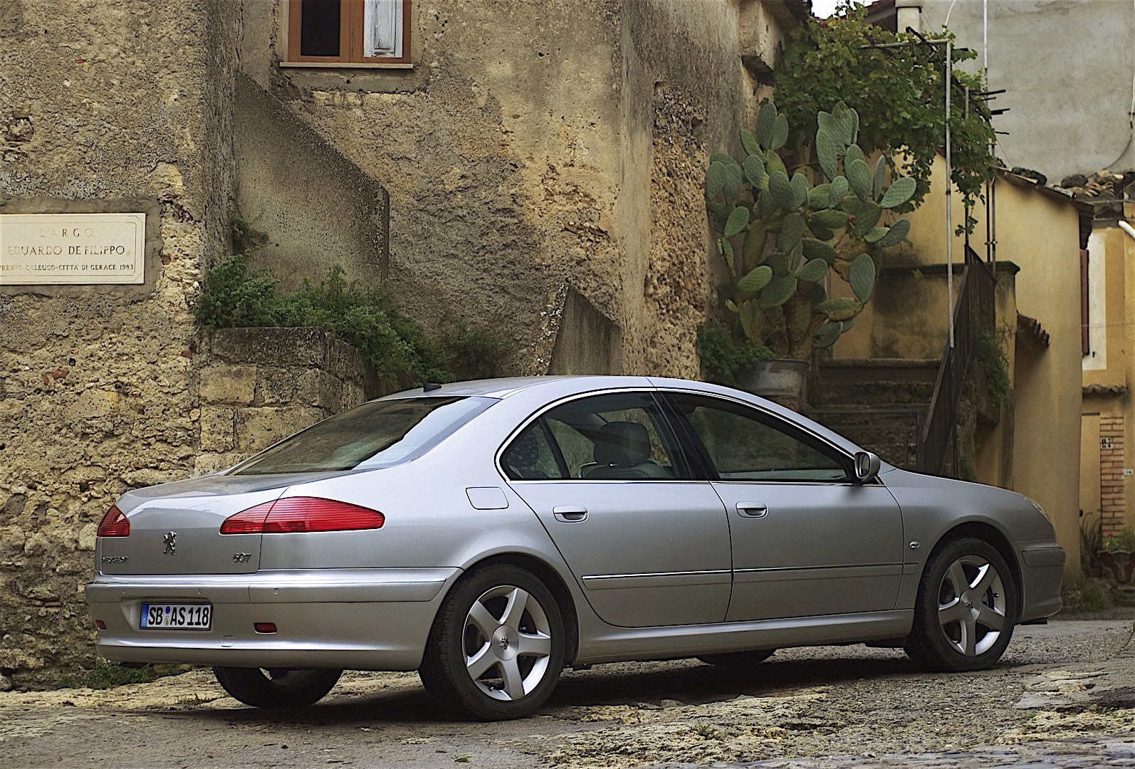 Peugeot 607 photo 18