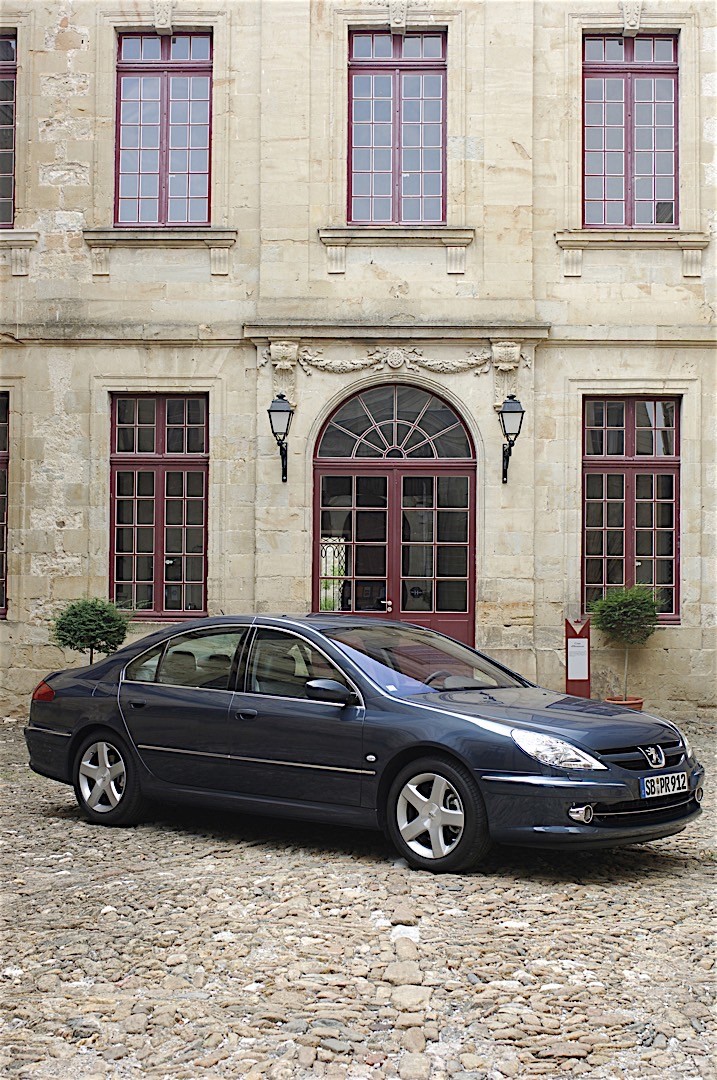 Peugeot 607 photo 26