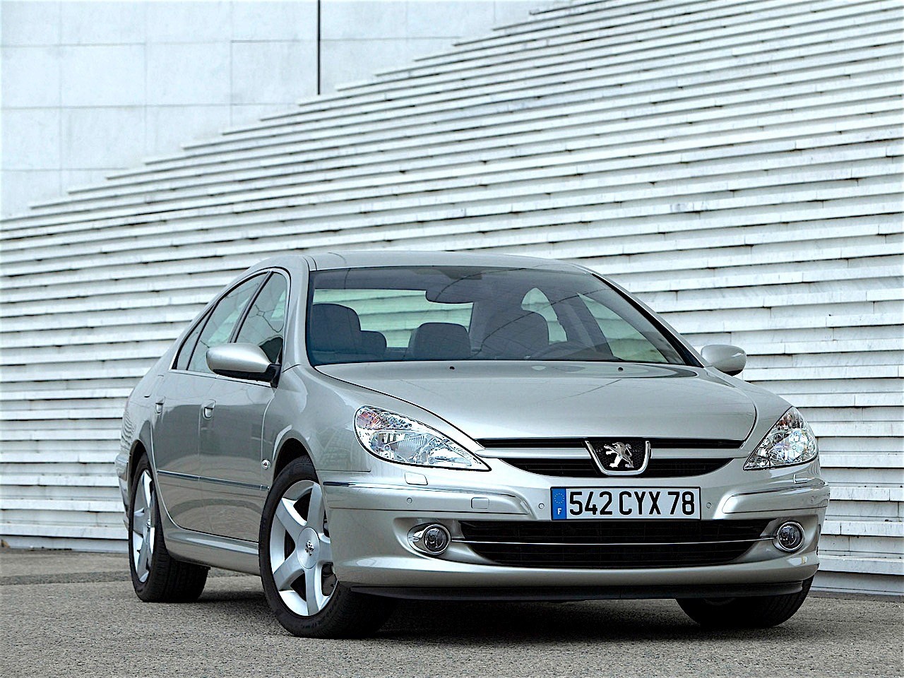 Peugeot 607 photo 27