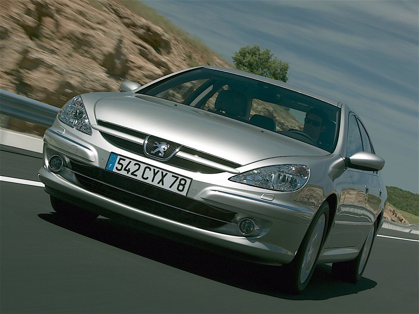 Peugeot 607 photo 33