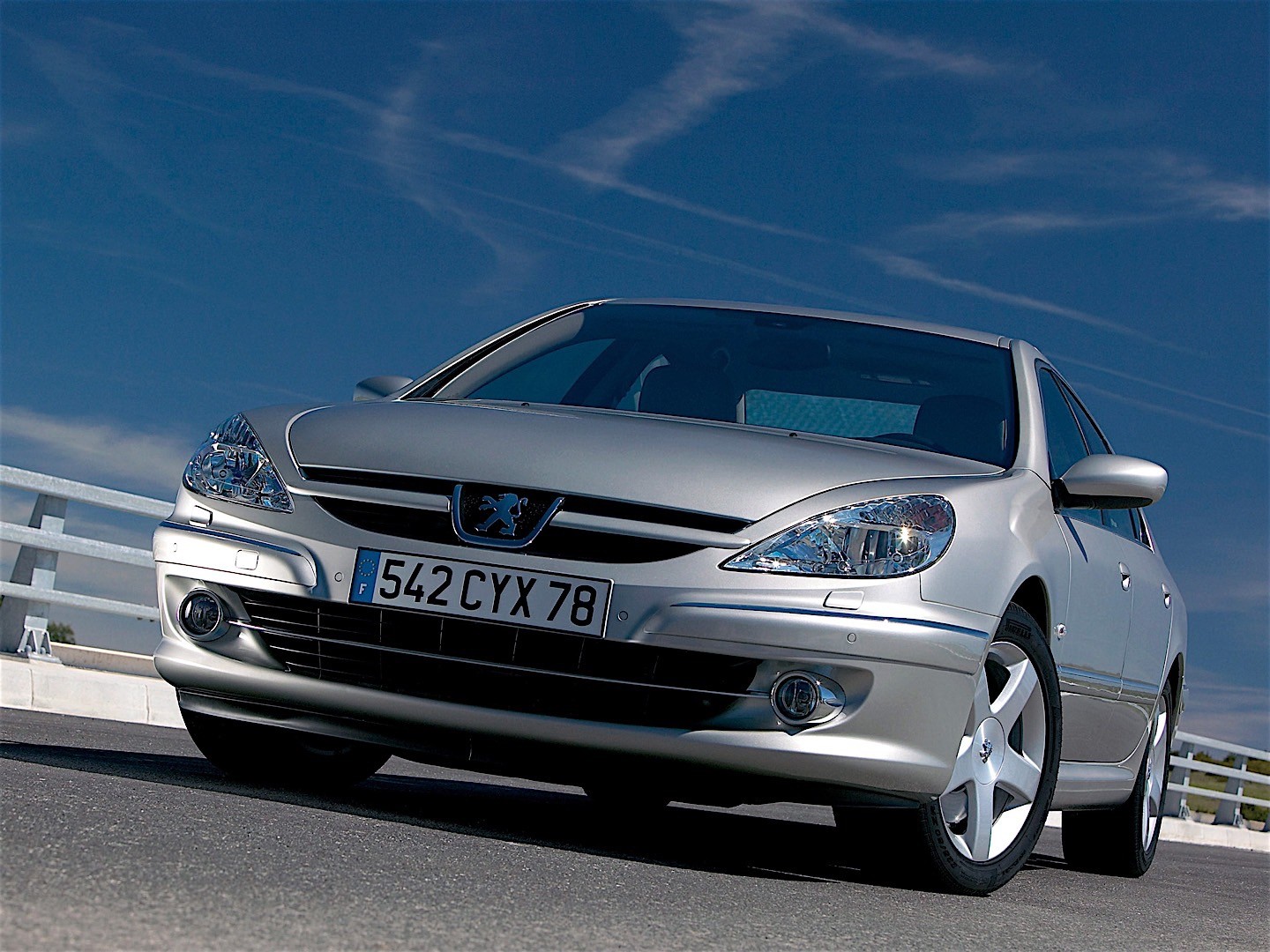 Peugeot 607 photo 42