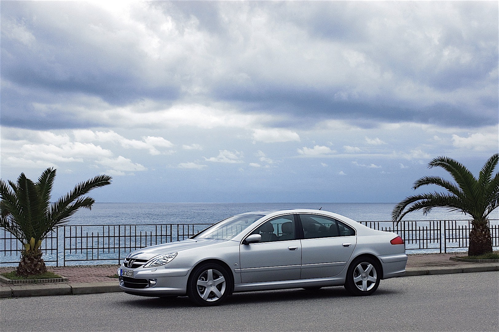 Peugeot 607 photo 46