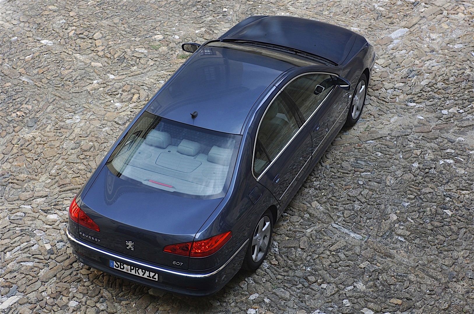 Peugeot 607 photo 49