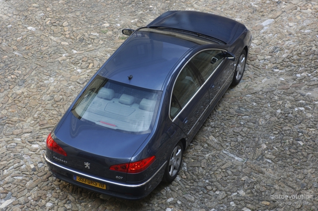 Peugeot 607 photo 1