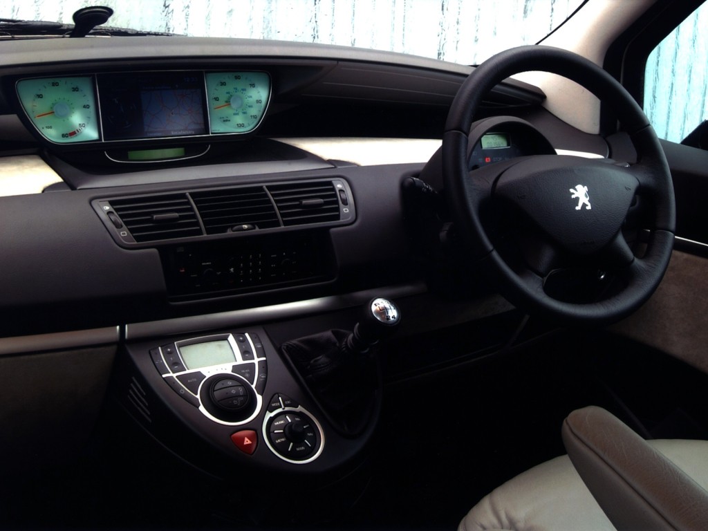 Peugeot 807 photo 31