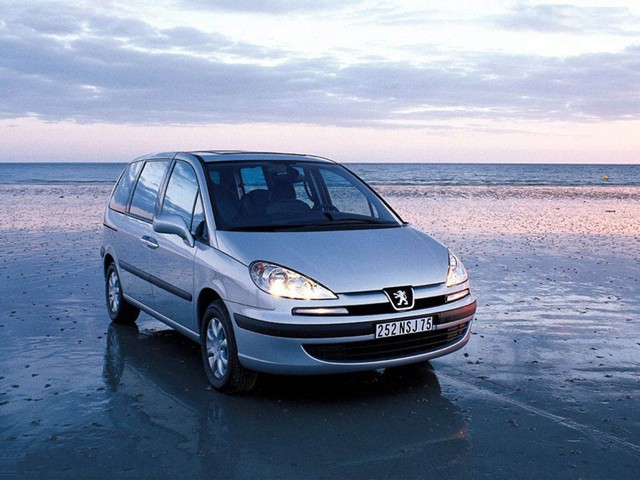 Peugeot 807 foto 8