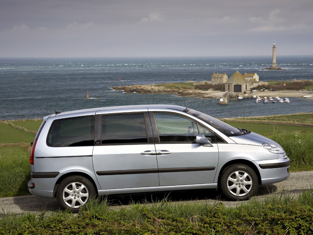 Peugeot 807 photo 9