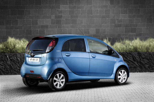 Peugeot Ion Foto 2