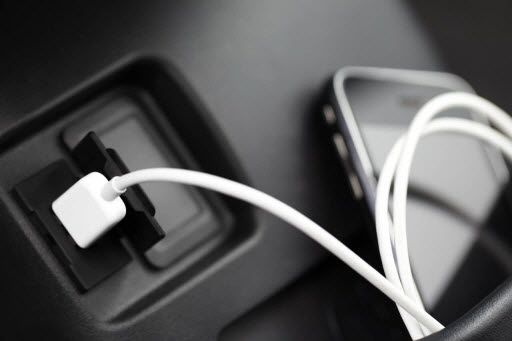 Peugeot Ion photo 20