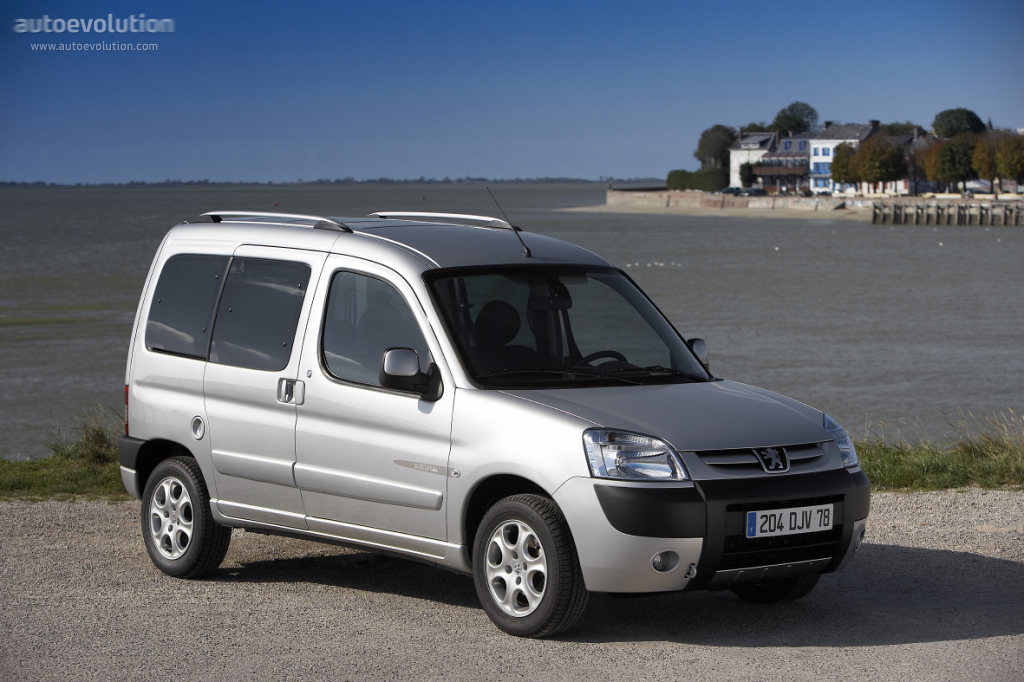 PEUGEOT Partner Combi