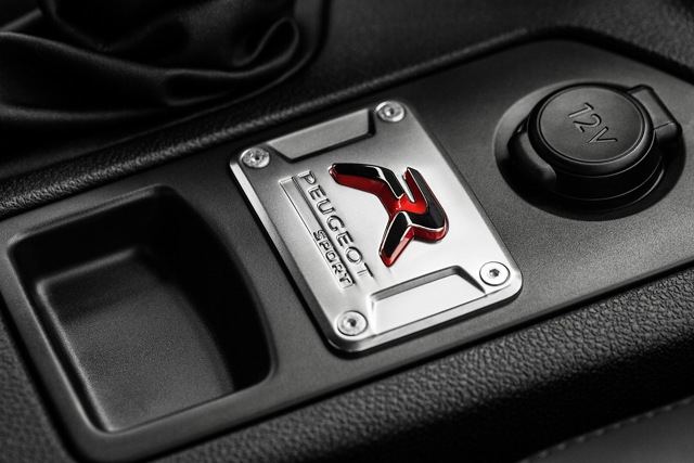 Peugeot Rcz R photo 60