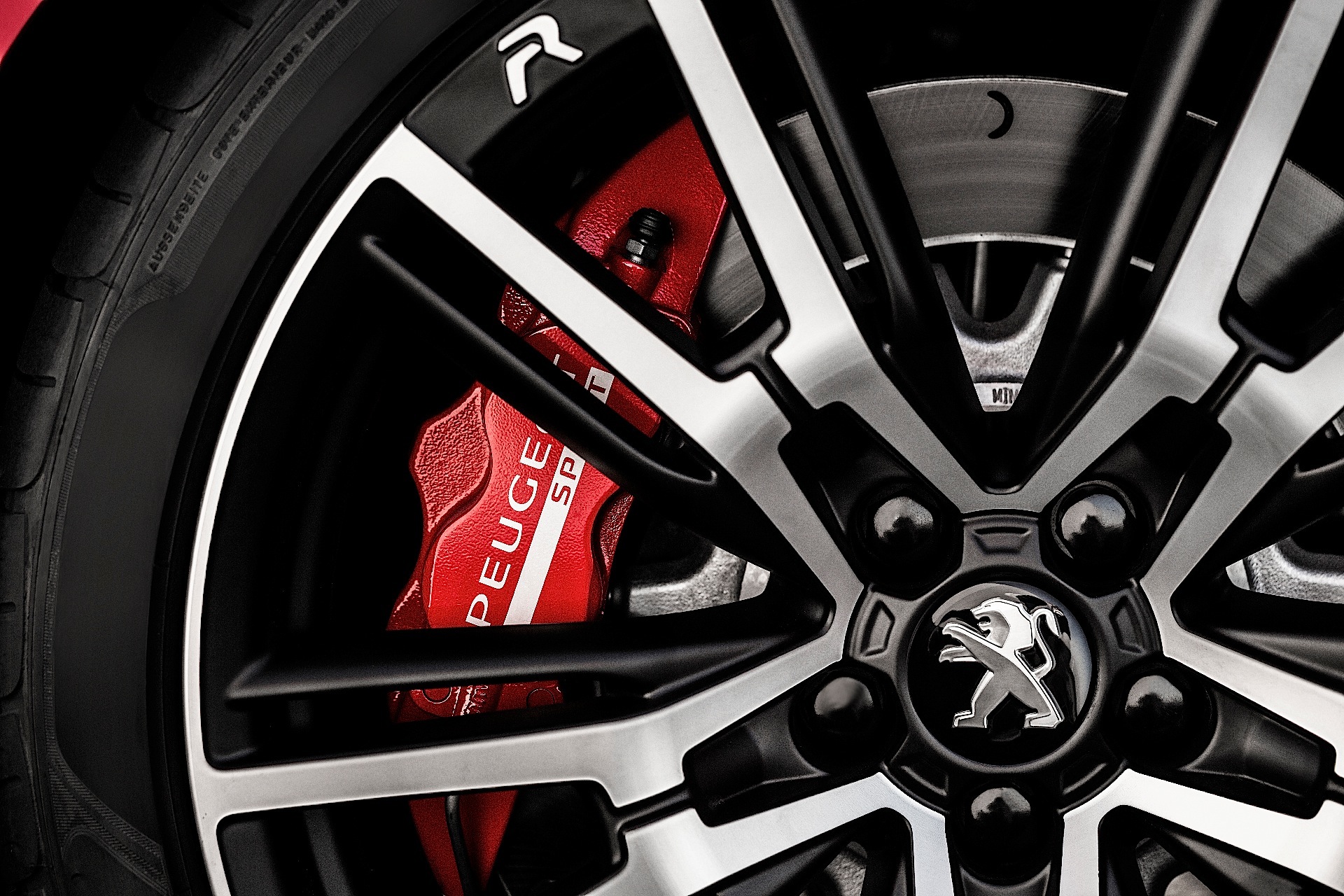 Peugeot Rcz R photo 26