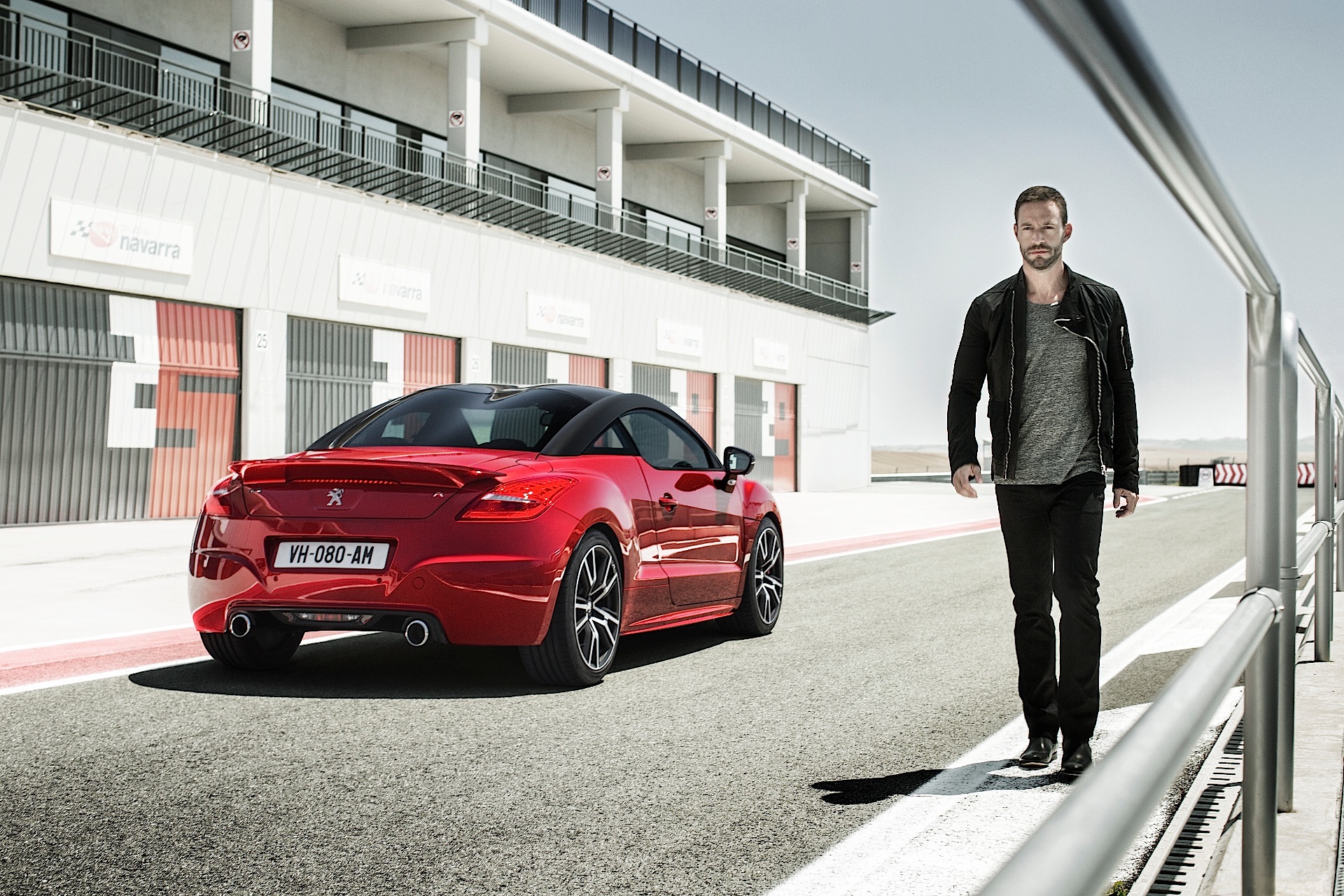 Peugeot Rcz R photo 32