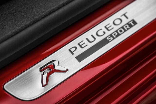 Peugeot Rcz R photo 51