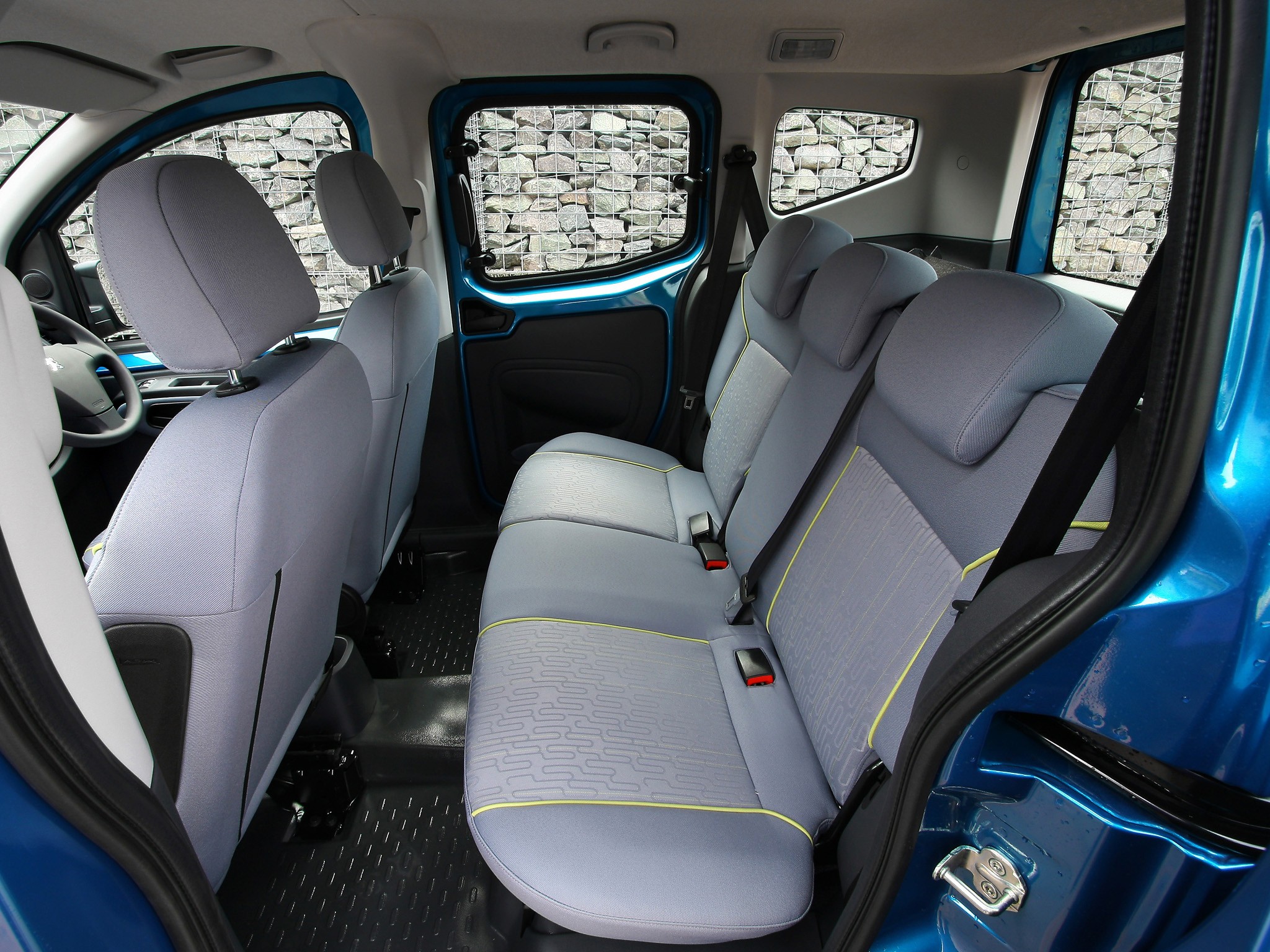 Peugeot Tepee photo 36