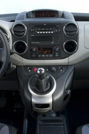 Peugeot Tepee photo 10