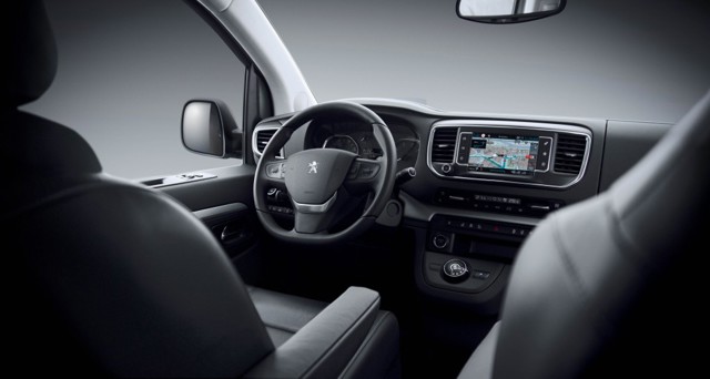 Peugeot Traveller photo 31