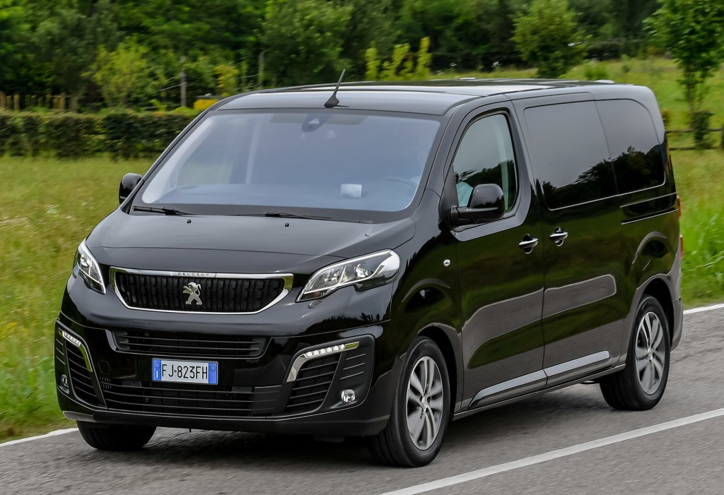 Peugeot Traveller photo 25