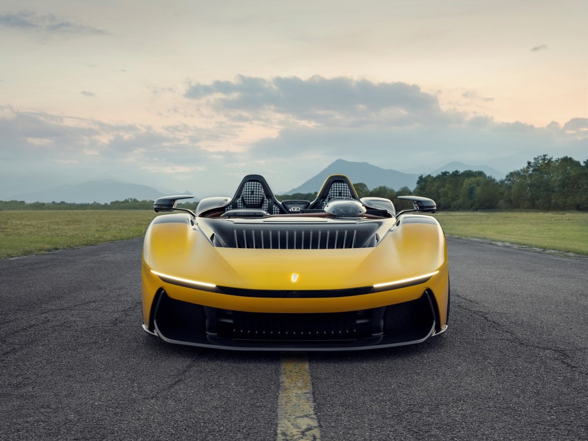 Pininfarina Pininfarina B95 120 KWh (1900 HP)
