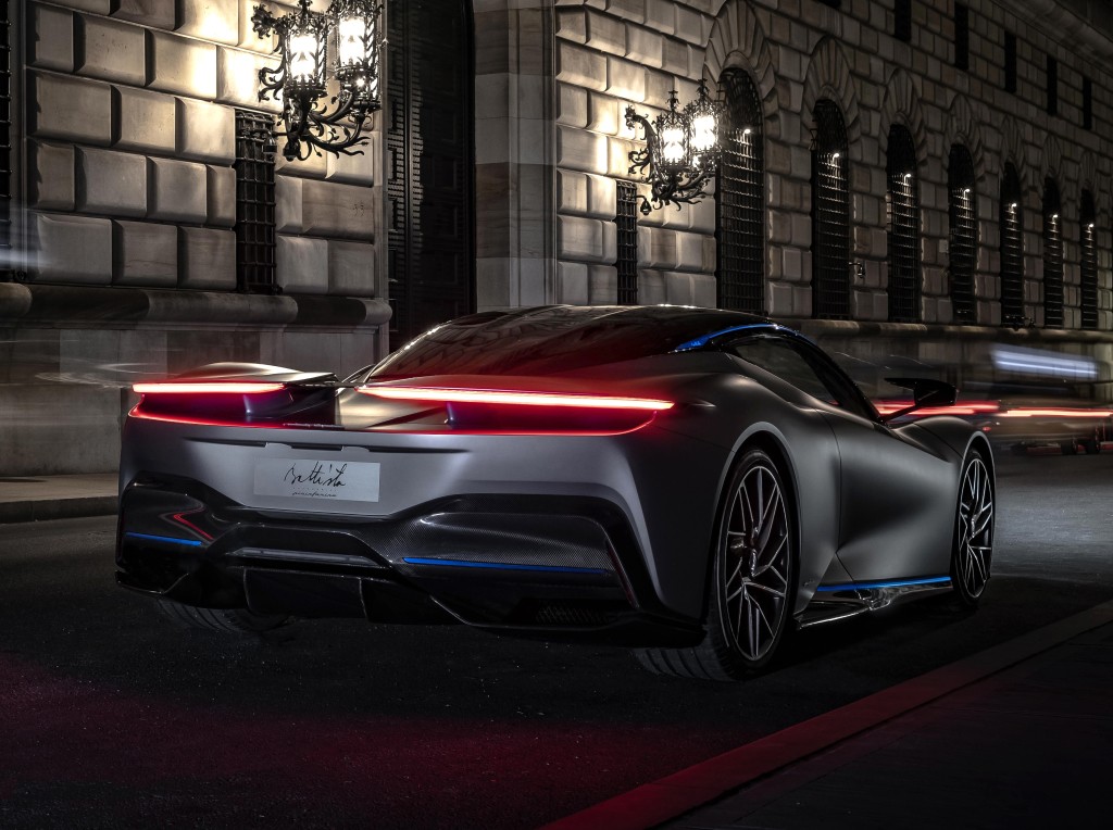 Pininfarina Battista photo 11