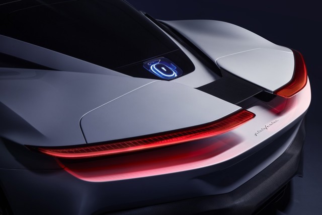 Pininfarina Battista photo 15