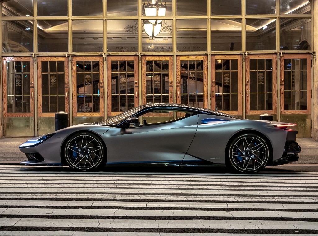 Pininfarina Battista photo 20