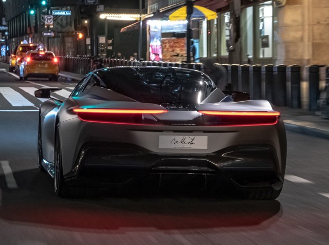 Pininfarina Battista photo 26