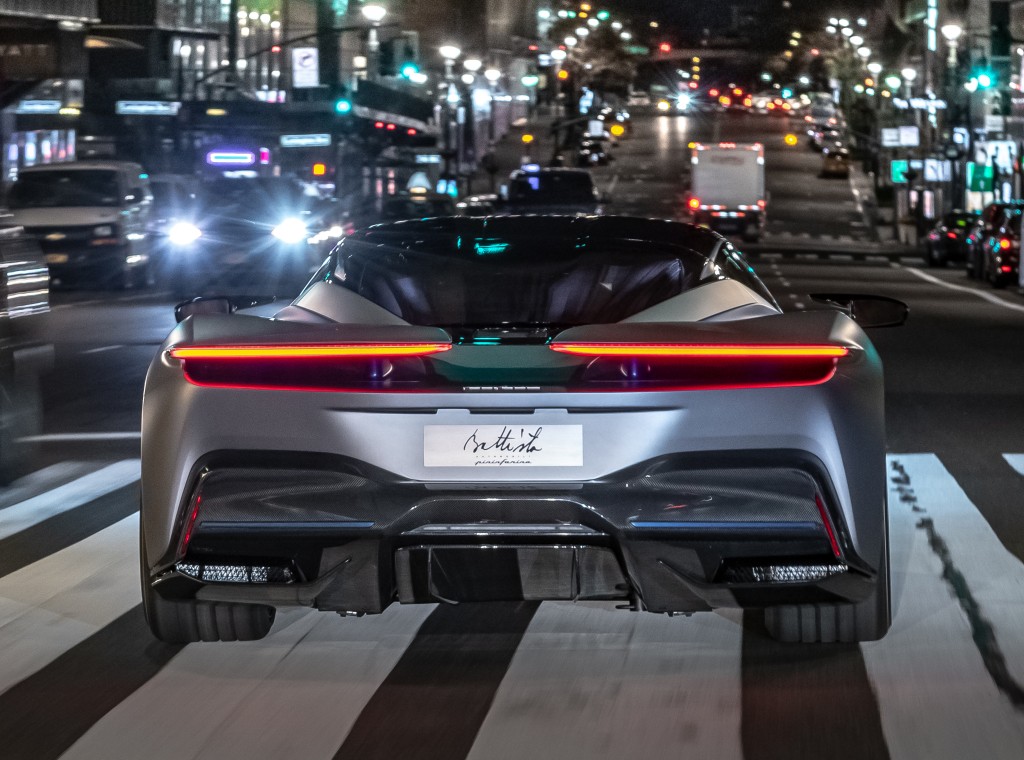 Pininfarina Battista photo 28