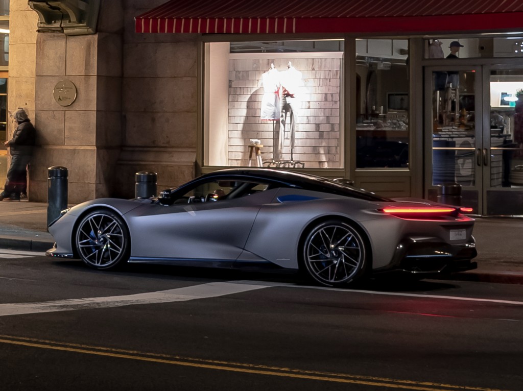 Pininfarina Battista photo 35