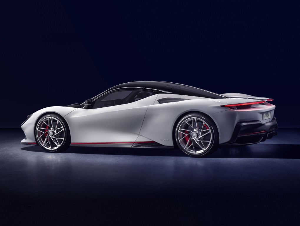 Pininfarina Battista photo 4