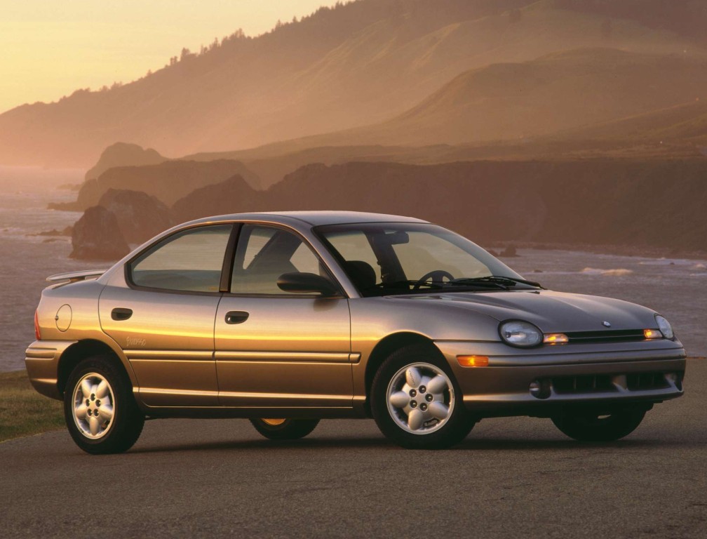 Plymouth Neon Sedan photo 7