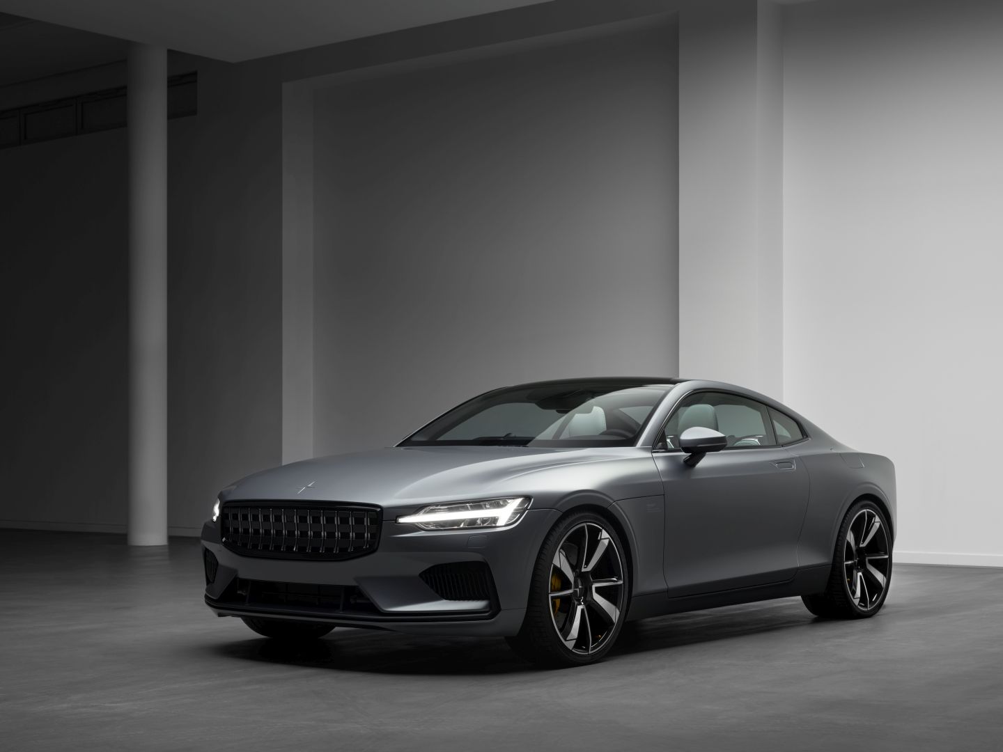 Polestar 1 photo 12