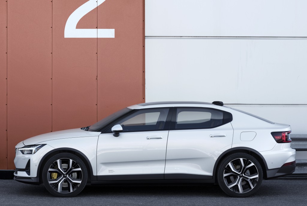 Polestar 2 photo 5