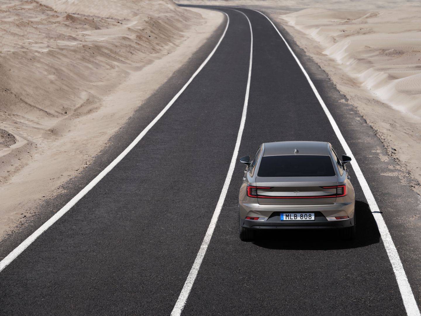 Polestar 2 photo 106