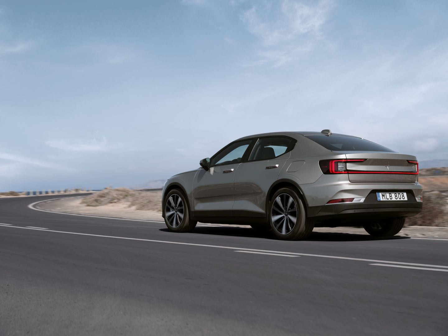 Polestar 2 photo 110
