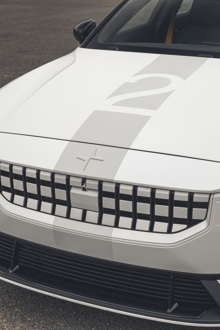 Polestar 2 photo 146