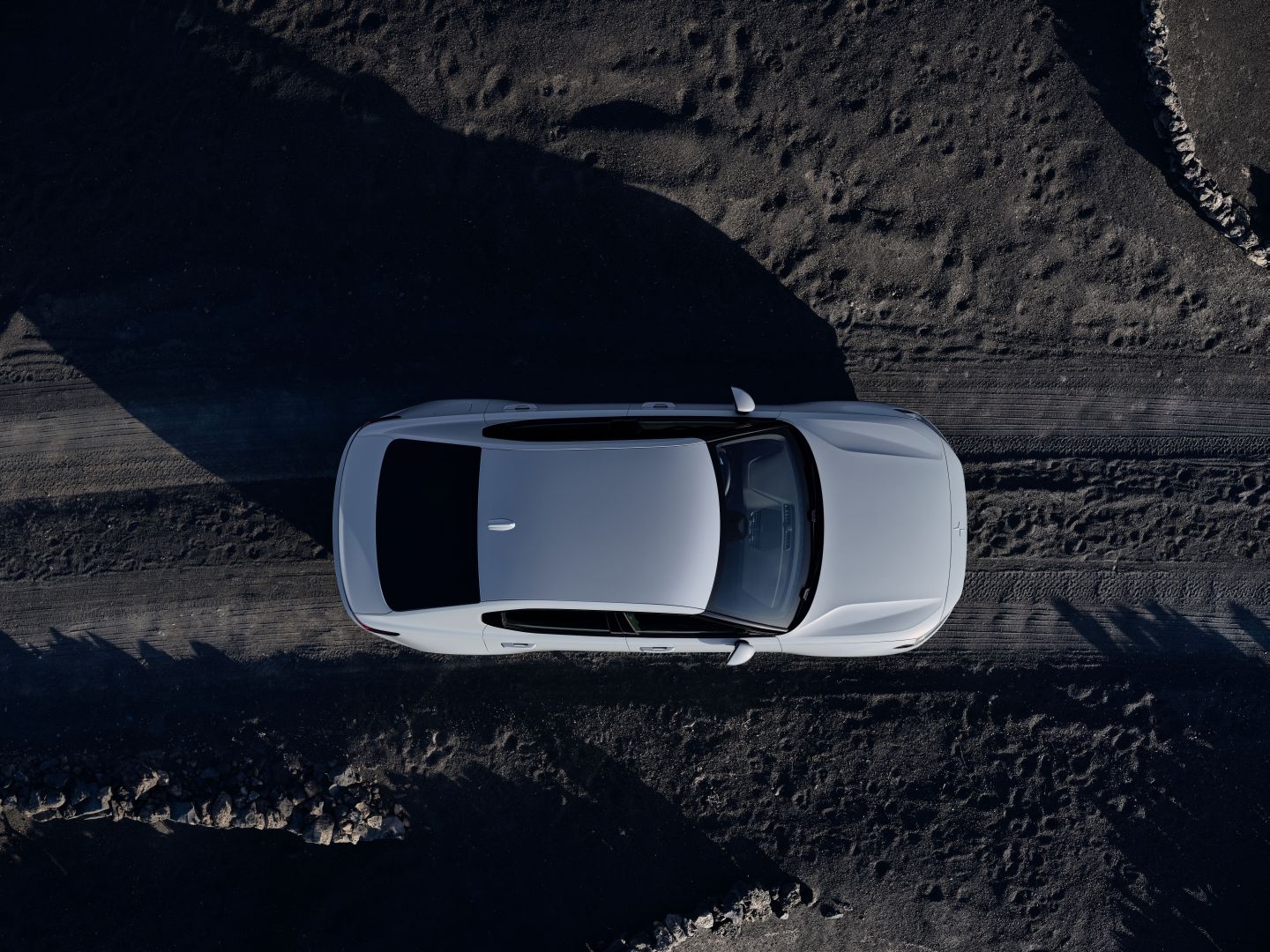 Polestar 2 photo 162