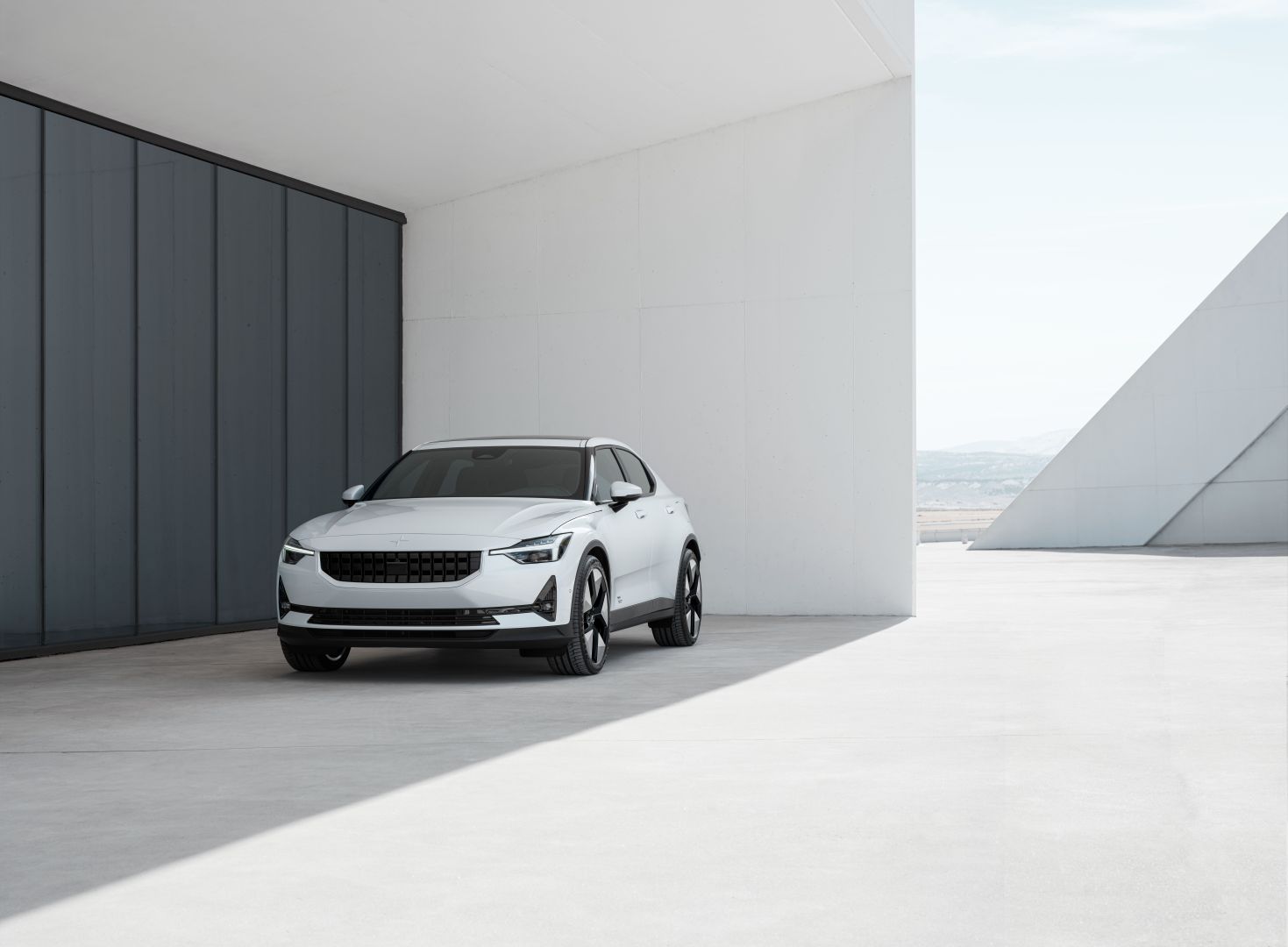 Polestar 2 photo 203