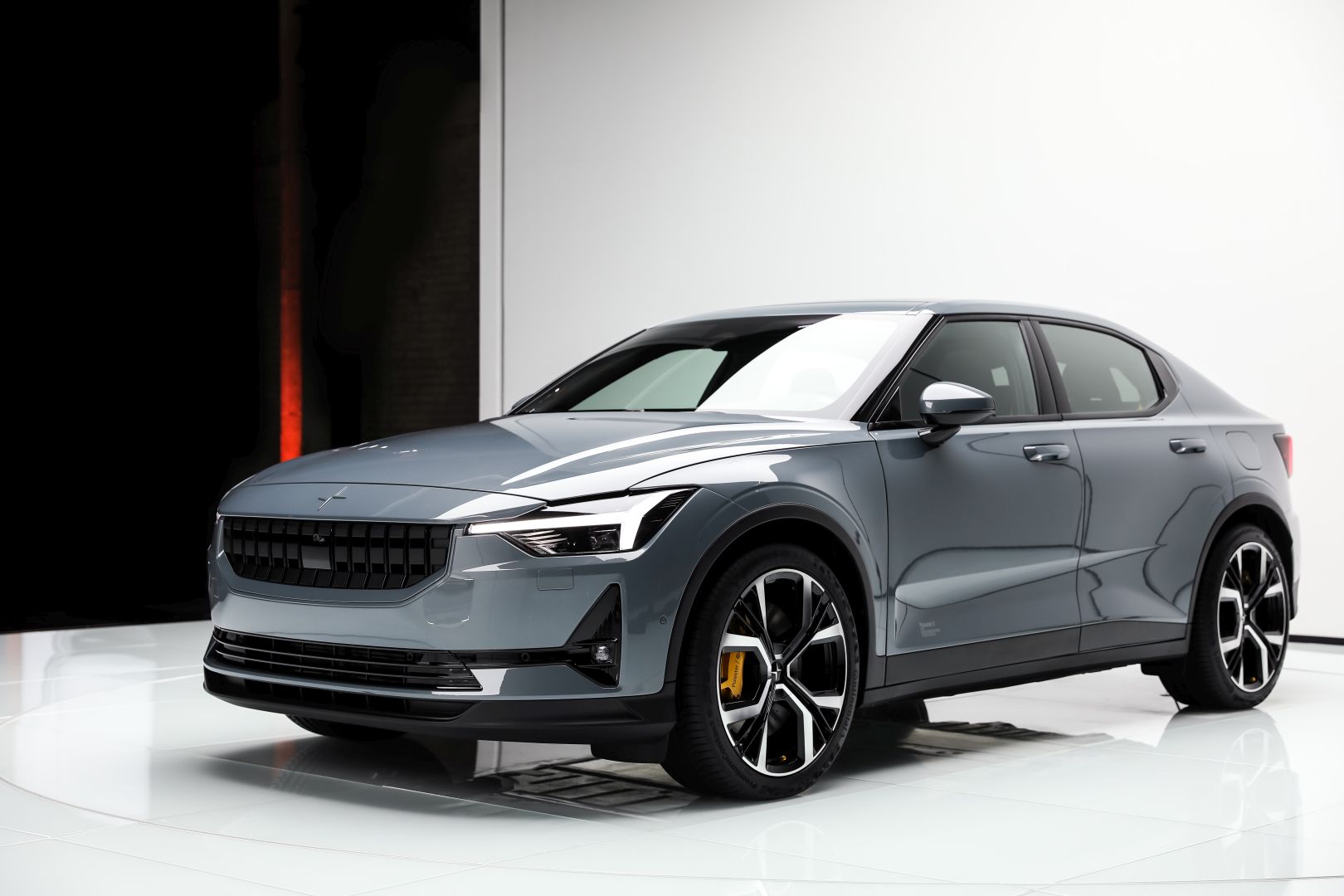 Polestar 2 photo 41