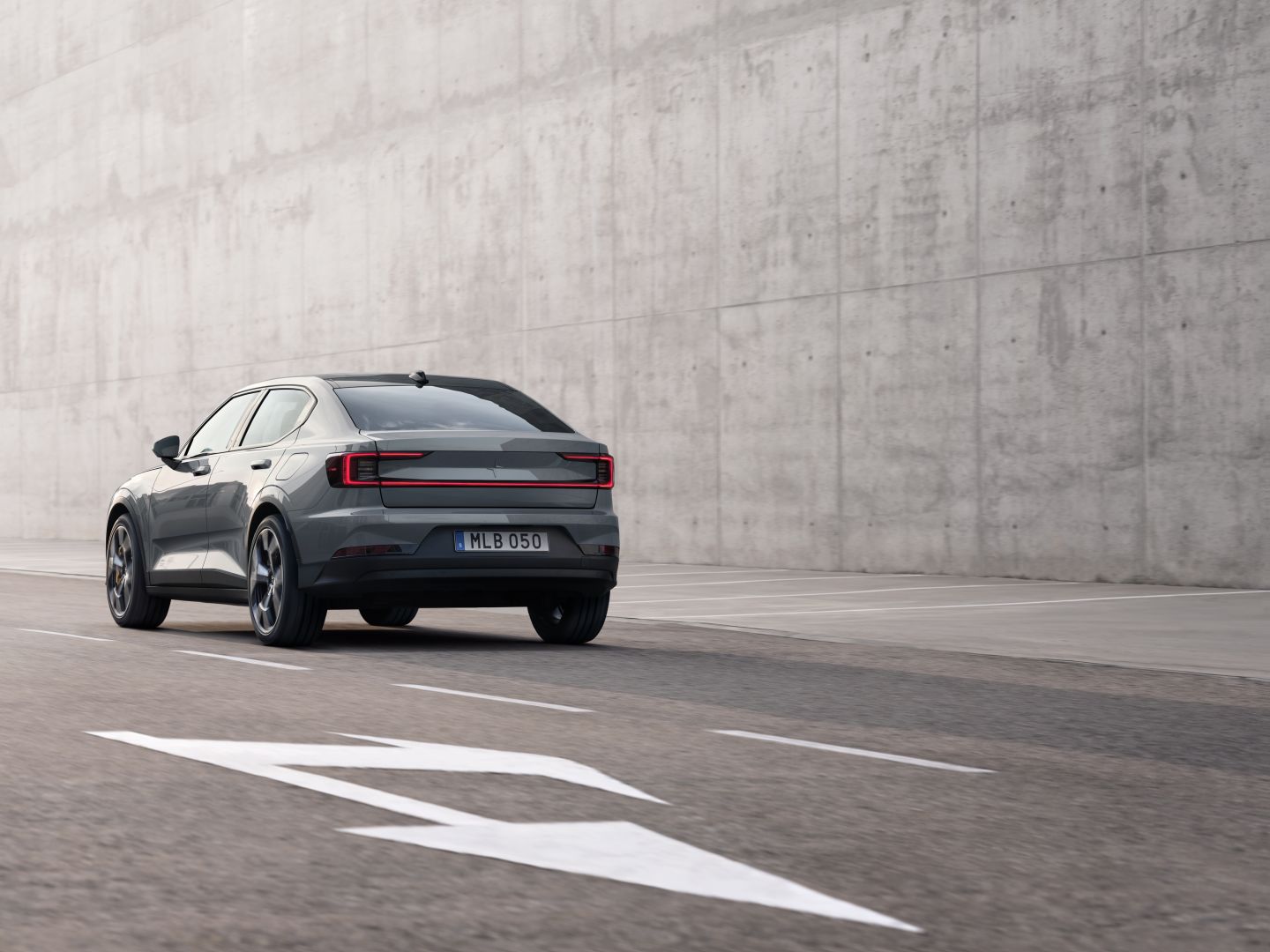 Polestar 2 photo 47