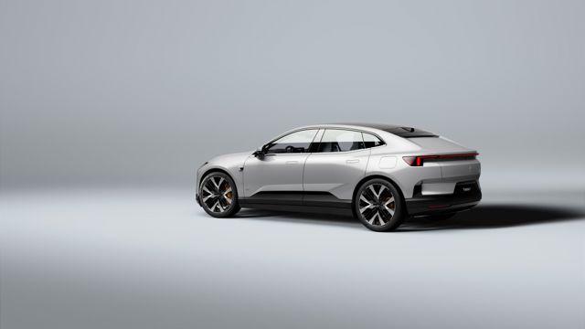 Polestar 4 photo 5