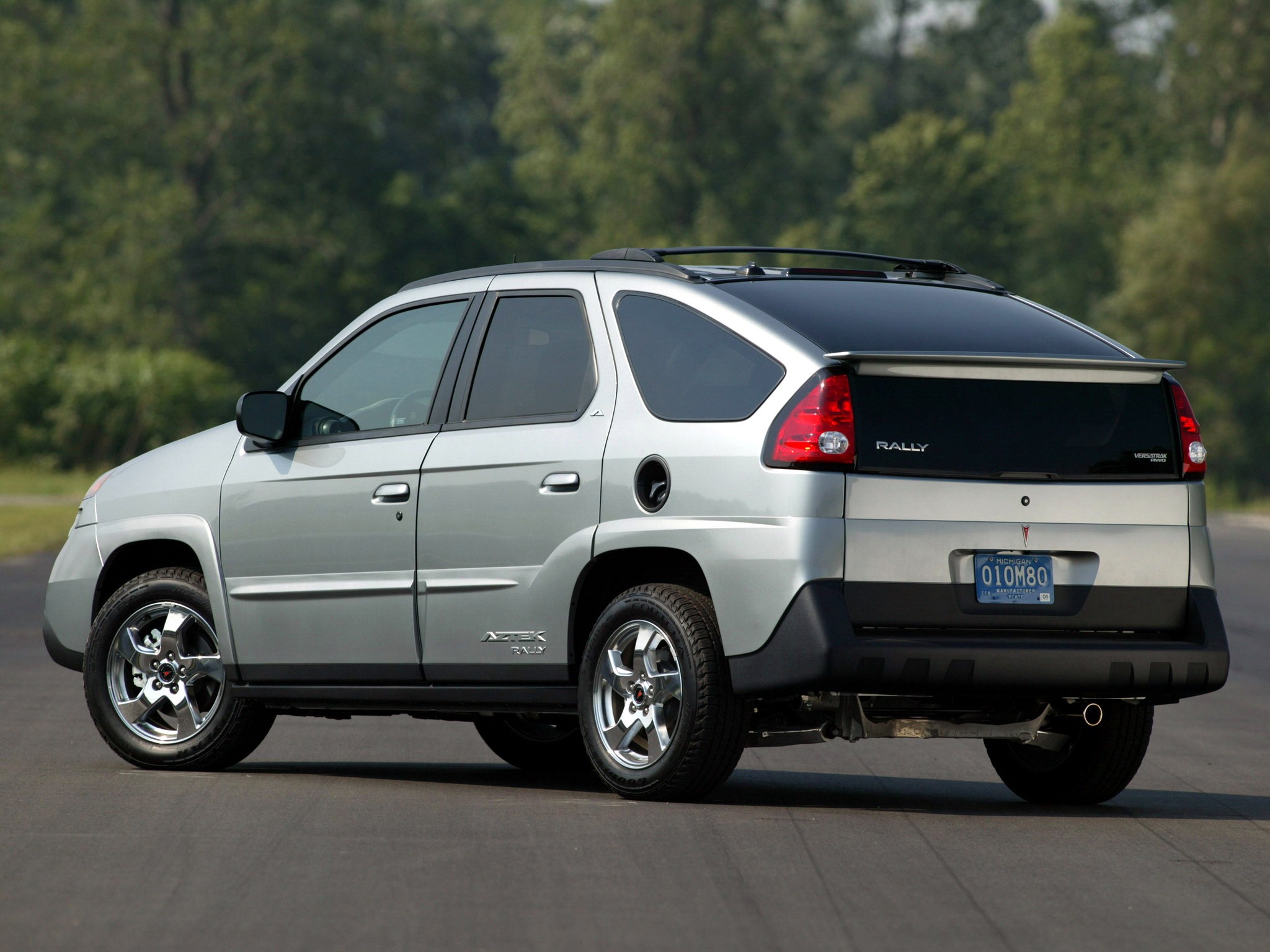 Pontiac Aztek photo 4