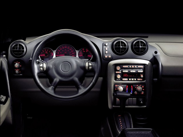 Pontiac Aztek photo 30